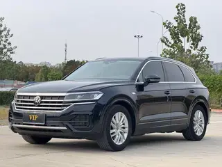 Volkswagen Touareg 2022 2.0TSI Version Ruishang
