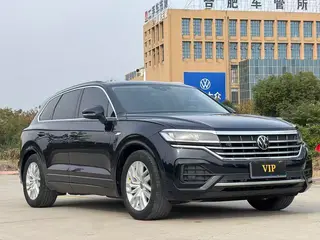 Volkswagen Touareg 2022 2.0TSI Edición Rui Shang exterior foto 2