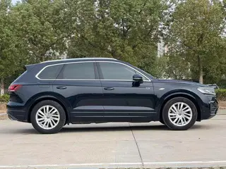Volkswagen Touareg 2022 2.0TSI Edición Rui Shang exterior foto 6