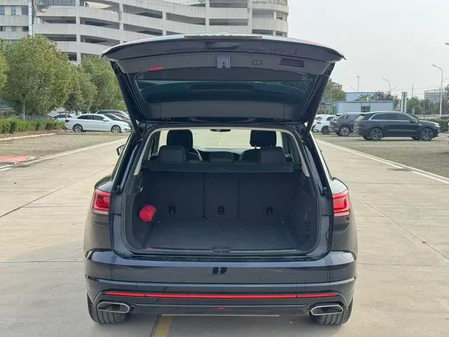 Volkswagen Touareg 2022 2.0TSI Edición Rui Shang exterior foto 7