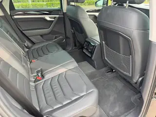 Volkswagen Touareg 2022 2.0TSI Edición Rui Shang interior foto 12