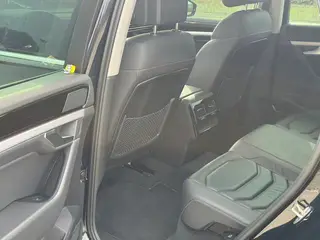 Volkswagen Touareg 2022 2.0TSI Edición Rui Shang interior foto 15