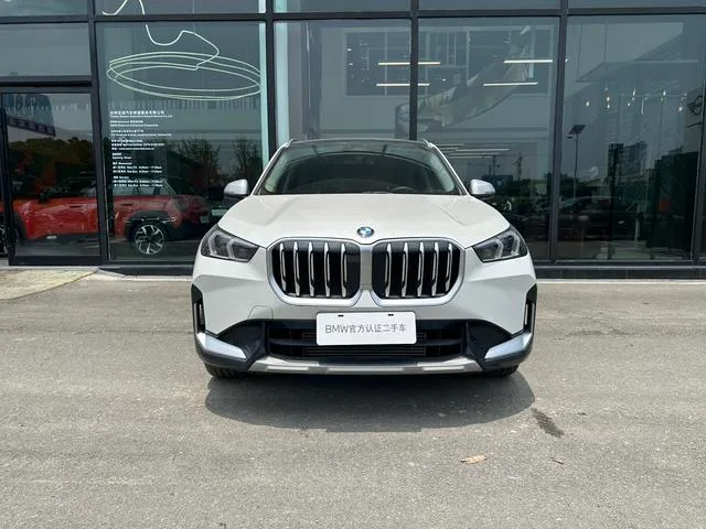 BMW X1 2023 sDrive25Li M Sports suit exterior photo 2 BMW X1 2023 sDrive25Li M Sports suit exterior photo 2