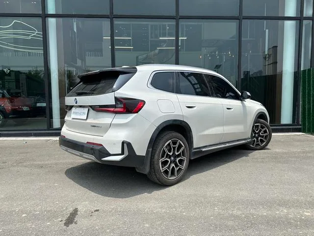 BMW X1 2023 sDrive25Li M Sports suit exterior photo 4 BMW X1 2023 sDrive25Li M Sports suit exterior photo 4