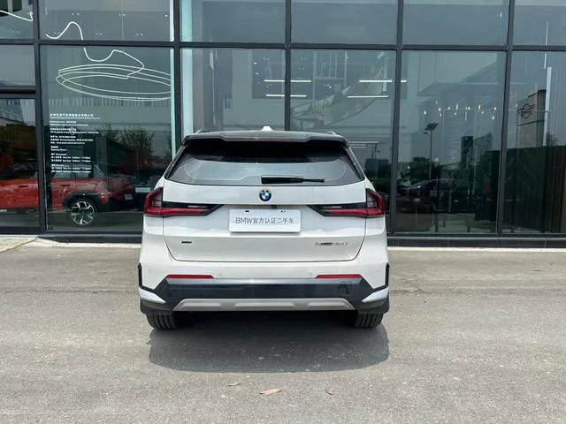 BMW X1 2023 sDrive25Li M Sports suit exterior photo 5 BMW X1 2023 sDrive25Li M Sports suit exterior photo 5