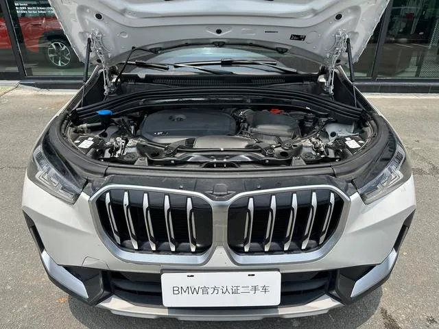 BMW X1 2023 sDrive25Li M Sports suit interior photo 13 BMW X1 2023 sDrive25Li M Sports suit interior photo 13