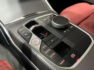 BMW 3 Series 2025 330Li M Set de nuit de sport intérieur photo 12