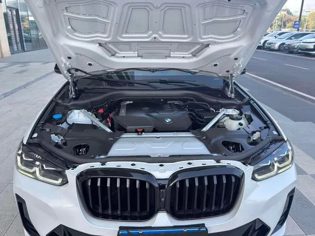 BMW X3 2022 Restyling xDrive30i Premium Class M Obsidian Night Suit interior photo 15 BMW X3 2022 Restyling xDrive30i Premium Class M Obsidian Night Suit interior photo 15