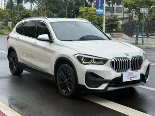 BMW X1 2020 sDrive20Li Style tendance extérieur photo 3 BMW X1 2020 sDrive20Li Style tendance extérieur photo 3
