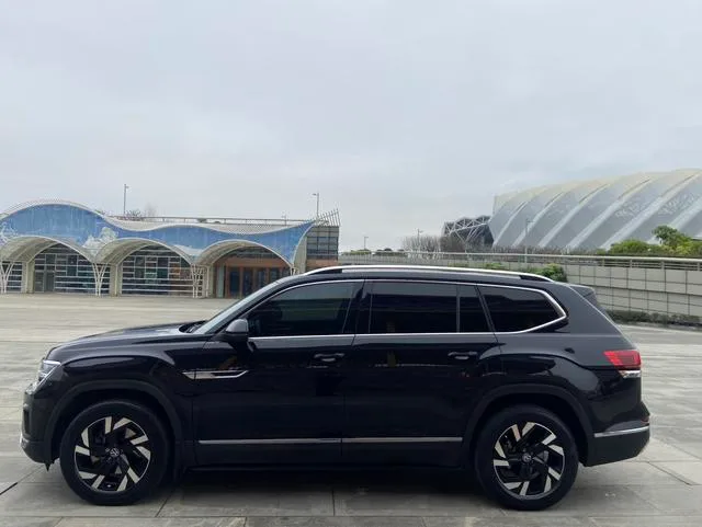 Volkswagen Teramont 2021 380TSI Edición de lujo con tracción en las cuatro ruedas exterior foto 3