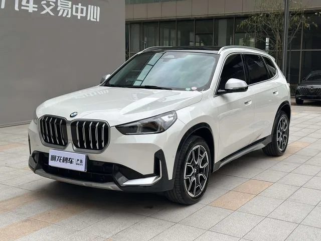 BMW X1 2023 sDrive25Li X Traje de diseño exterior foto 3 BMW X1 2023 sDrive25Li X Traje de diseño exterior foto 3