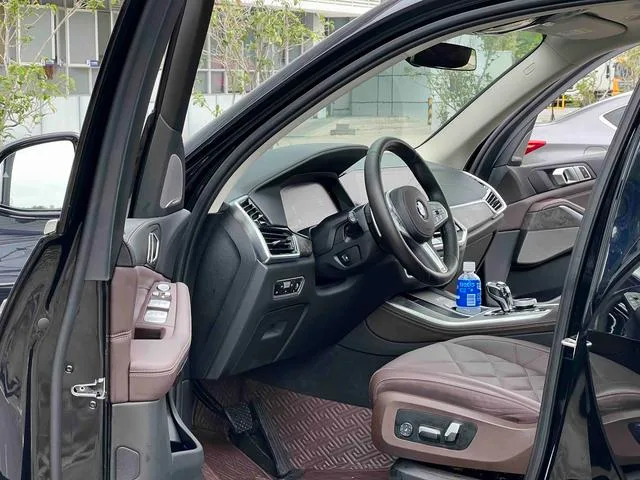 BMW X5 2022 Reforma xDrive 30Li Tipo de lujo M Conjunto deportivo interior foto 13 BMW X5 2022 Reforma xDrive 30Li Tipo de lujo M Conjunto deportivo interior foto 13