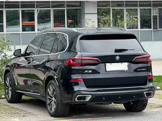 BMW X5 2022 Reforma xDrive 30Li Tipo de lujo M Conjunto deportivo interior foto 19 BMW X5 2022 Reforma xDrive 30Li Tipo de lujo M Conjunto deportivo interior foto 19