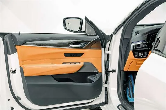 BMW 6 Series GT 2022 630i M Sports suit interior photo 18