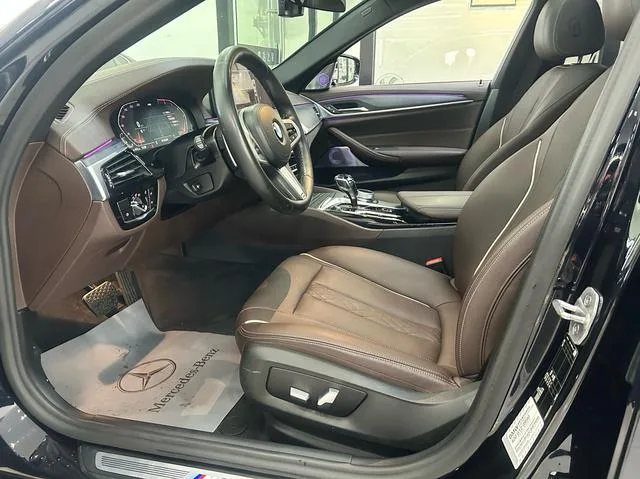 BMW 5 Series 2022 530Li Лидирующий M Спортивный костюм экстерьер фото 4