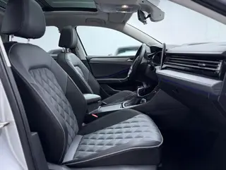 Volkswagen Sagitar 2024 300TSI DSG Version transcendée extérieur photo 4