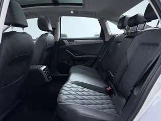 Volkswagen Sagitar 2024 300TSI DSG Version transcendée extérieur photo 6