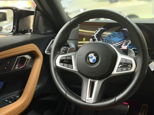 BMW 2 Series 2023 M240i Coupe interior photo 7 BMW 2 Series 2023 M240i Coupe interior photo 7