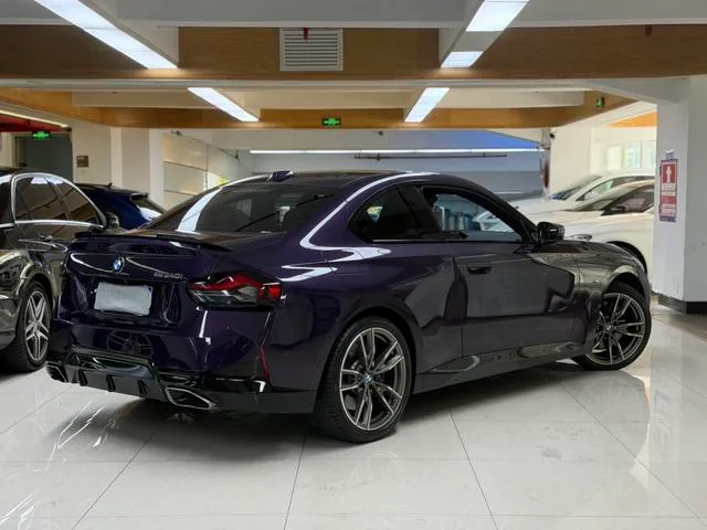 BMW 2 Series 2023 M240i Coupe interior photo 12 BMW 2 Series 2023 M240i Coupe interior photo 12