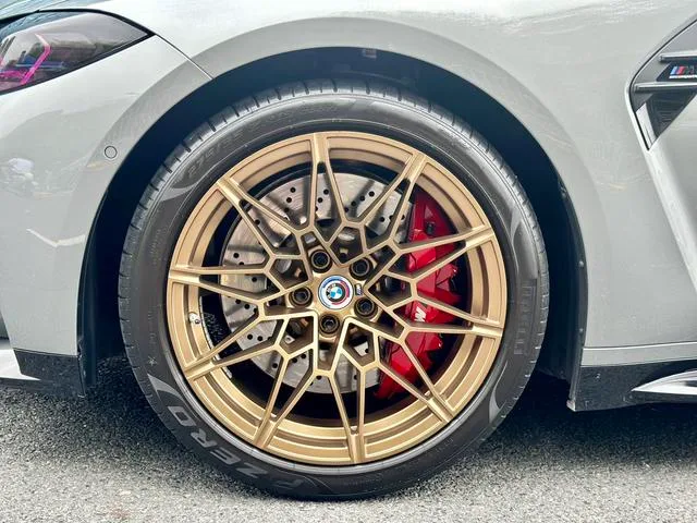 BMW M3 2023 M3 Berline quatre portes M xDrive Version Thunder extérieur photo 6 BMW M3 2023 M3 Berline quatre portes M xDrive Version Thunder extérieur photo 6