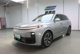 Li Auto L7 2024 Pro Edición