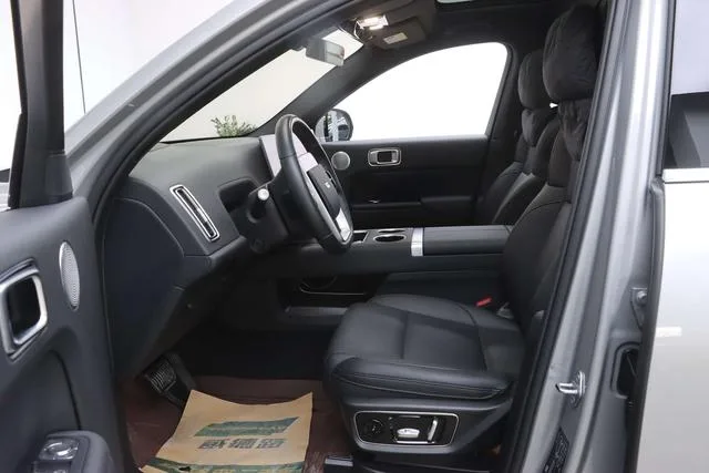 Li Auto L7 2024 Pro Edición interior foto 12 Li Auto L7 2024 Pro Edición interior foto 12