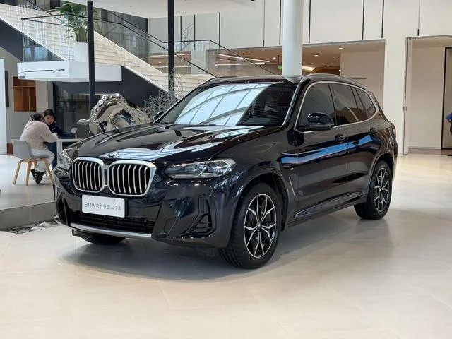 BMW X3 2022 Модификация xDrive25i M Спортивный костюм экстерьер фото 1 BMW X3 2022 Модификация xDrive25i M Спортивный костюм экстерьер фото 1