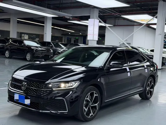 Volkswagen Passat 2025 outstanding 380TSI Star Dragon Edition exterior photo 1 Volkswagen Passat 2025 outstanding 380TSI Star Dragon Edition exterior photo 1