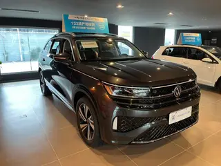Volkswagen Tavendor 2023 380TSI Tracción a las cuatro ruedas R-Line Versión de desfile interior foto 11