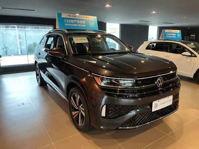 Volkswagen Tavendor 2023 380TSI Tracción a las cuatro ruedas R-Line Versión de desfile interior foto 11