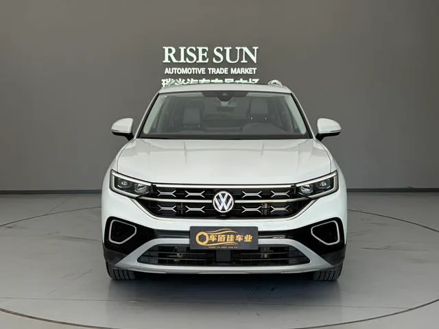Volkswagen Tayron 2023 300TSI Двухприводный люкс Plus Расширенная версия экстерьер фото 2 Volkswagen Tayron 2023 300TSI Двухприводный люкс Plus Расширенная версия экстерьер фото 2