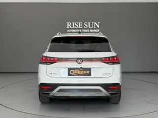 Volkswagen Tayron 2023 300TSI Двухприводный люкс Plus Расширенная версия экстерьер фото 5 Volkswagen Tayron 2023 300TSI Двухприводный люкс Plus Расширенная версия экстерьер фото 5