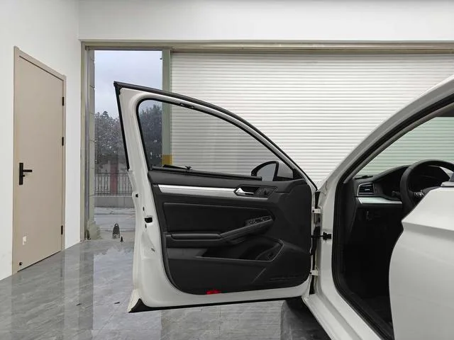 Volkswagen Lamando 2021 230TSI DSG Fashion Edition exterior photo 8 Volkswagen Lamando 2021 230TSI DSG Fashion Edition exterior photo 8