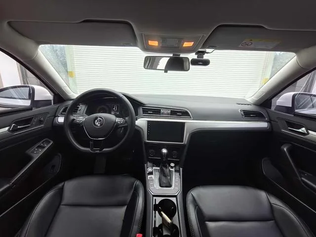 Volkswagen Lamando 2021 230TSI DSG Fashion Edition interior photo 12 Volkswagen Lamando 2021 230TSI DSG Fashion Edition interior photo 12
