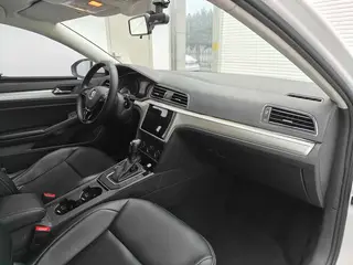 Volkswagen Lamando 2021 230TSI DSG Fashion Edition interior photo 14 Volkswagen Lamando 2021 230TSI DSG Fashion Edition interior photo 14