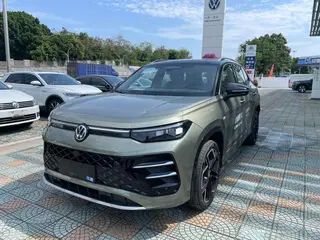 Volkswagen Tayron 2025 Tayron L 380TSI Полный привод, люкс Easy Пакет
