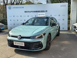 Volkswagen Passat 2025 Pro 380TSI Звездный дракон издание