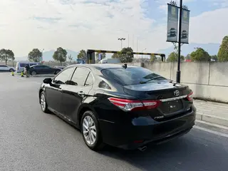 Toyota Camry 2021 2.0G Version de luxe intérieur photo 9 Toyota Camry 2021 2.0G Version de luxe intérieur photo 9