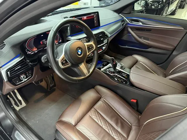 BMW 5 Series 2022 Reforma 540i Edición de moda M Conjunto deportivo exterior foto 5 BMW 5 Series 2022 Reforma 540i Edición de moda M Conjunto deportivo exterior foto 5