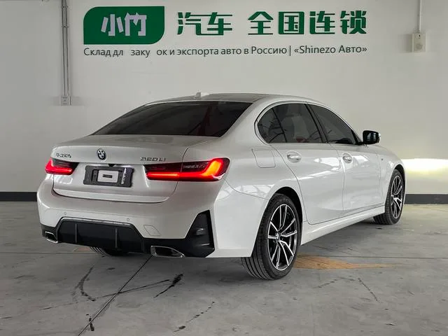 BMW 3 Series 2023 320Li M Conjunto deportivo exterior foto 8 BMW 3 Series 2023 320Li M Conjunto deportivo exterior foto 8