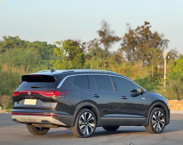 Volkswagen Talagon 2023 380TSI Versión de lujo con tracción en las cuatro ruedas Pro 6 Asiento interior foto 17