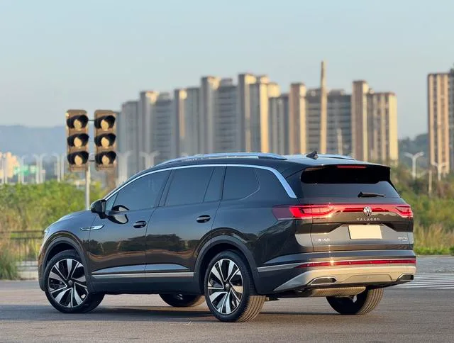 Volkswagen Talagon 2023 380TSI Versión de lujo con tracción en las cuatro ruedas Pro 6 Asiento interior foto 19