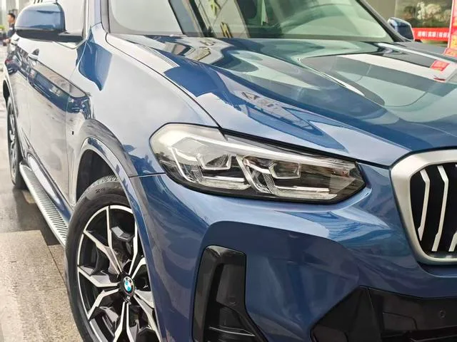 BMW X3 2022 xDrive25i M Conjunto deportivo exterior foto 6 BMW X3 2022 xDrive25i M Conjunto deportivo exterior foto 6