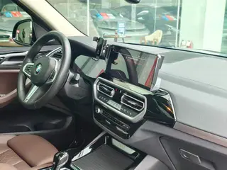 BMW X3 2022 xDrive25i M Conjunto deportivo interior foto 15 BMW X3 2022 xDrive25i M Conjunto deportivo interior foto 15