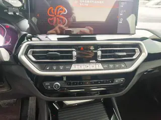 BMW X3 2022 xDrive25i M Conjunto deportivo interior foto 16 BMW X3 2022 xDrive25i M Conjunto deportivo interior foto 16
