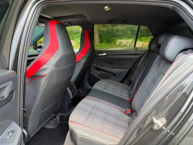 Volkswagen Golf GTI 2023 380TSI DSG GTI extérieur photo 7