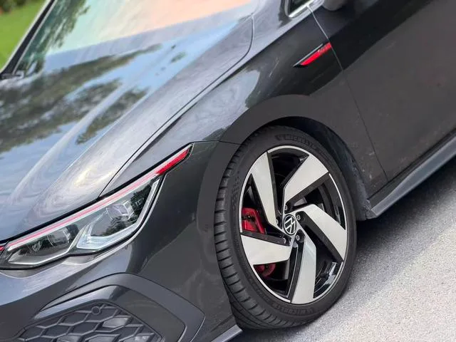 Volkswagen Golf GTI 2023 380TSI DSG GTI intérieur photo 15