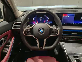 BMW 3 Series 2025 330Li M Traje nocturno deportivo Yao interior foto 12