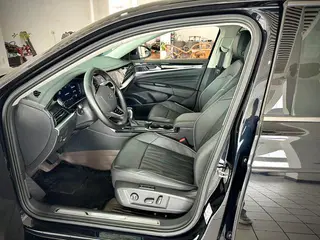 Volkswagen Passat 2023 Restyling 330TSI Star Deluxe Edition exterior photo 4 Volkswagen Passat 2023 Restyling 330TSI Star Deluxe Edition exterior photo 4