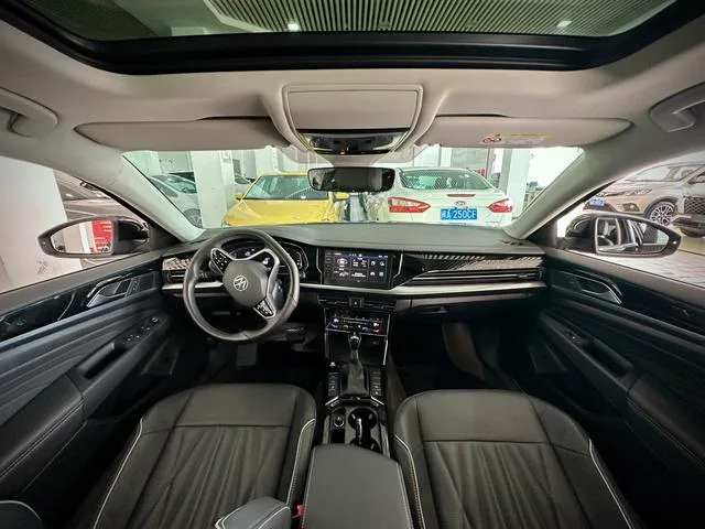 Volkswagen Passat 2023 Restyling 330TSI Star Deluxe Edition interior photo 7 Volkswagen Passat 2023 Restyling 330TSI Star Deluxe Edition interior photo 7